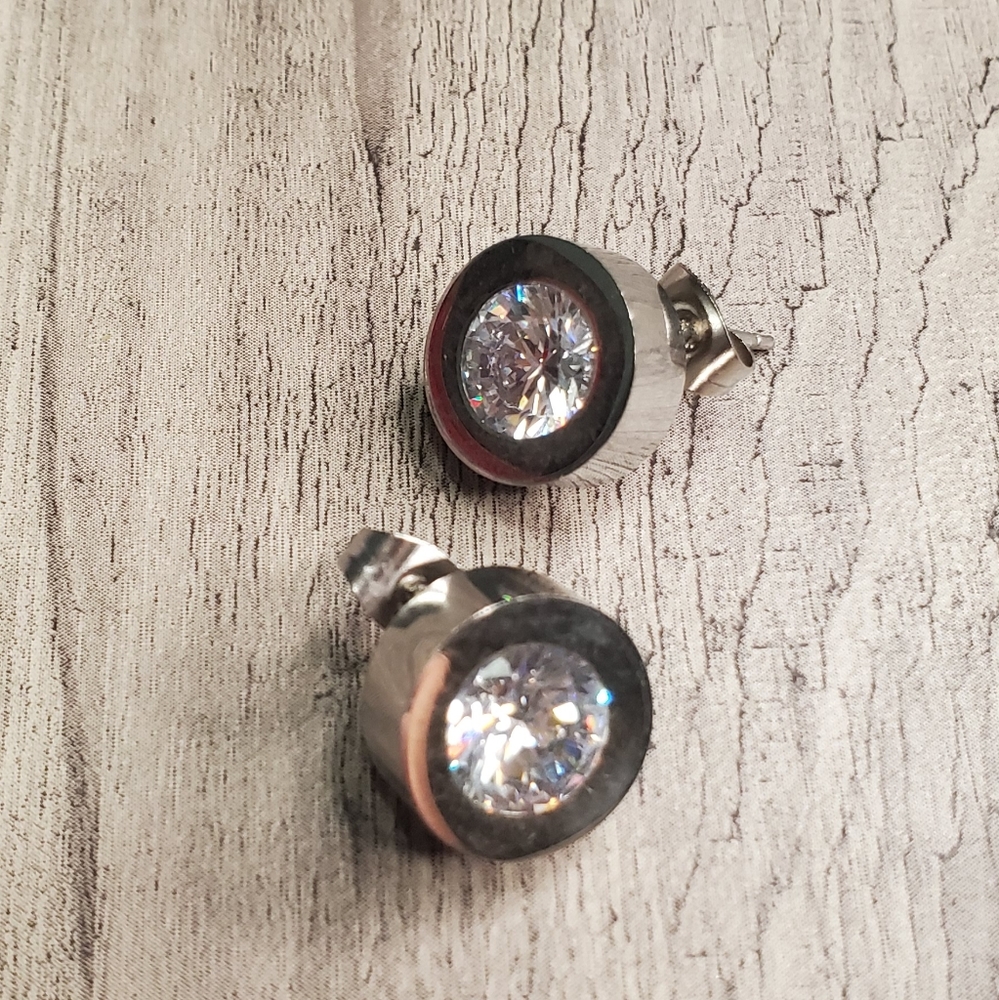 Stainless steel earings